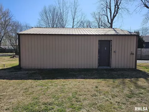 609 E 6th St, Metropolis, IL 62960 photo 8