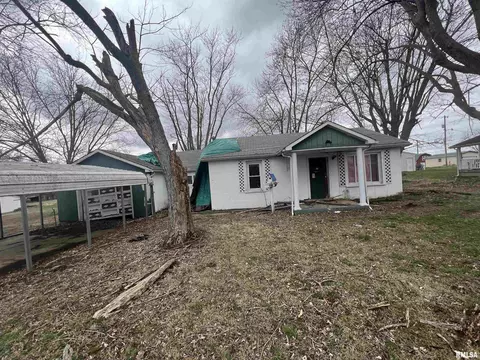 122 Arthur St, Centralia, IL 62801