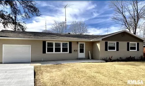 628 Sara Dr, Centralia, IL 62801 photo 3