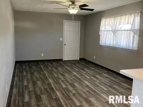 628 Sara Dr, Centralia, IL 62801 photo 11