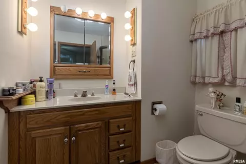 1109 Park Ave, Herrin, IL 62948 photo 8