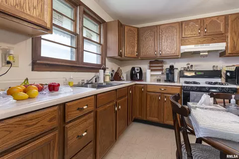 1109 Park Ave, Herrin, IL 62948 photo 12