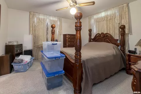 1109 Park Ave, Herrin, IL 62948 photo 6