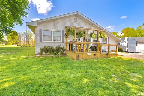 17895 State Highway 149 Hwy, West Frankfort, IL 62896