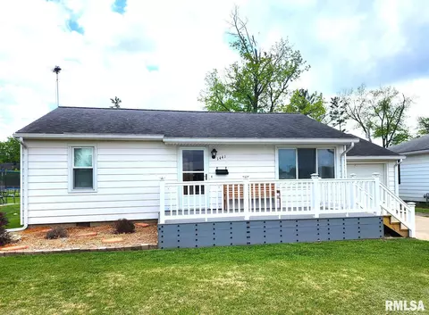 1441 E 3rd St, Centralia, IL 62801 photo 4