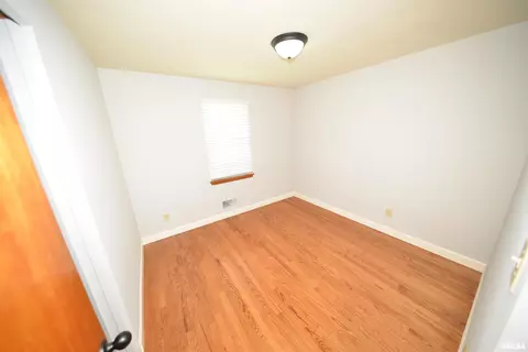 2 E Crownview, Mount Vernon, IL 62864 photo 10