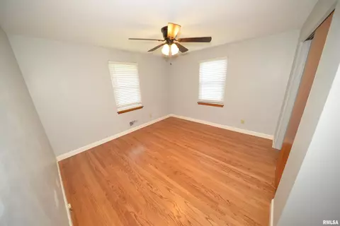 2 E Crownview, Mount Vernon, IL 62864 photo 12