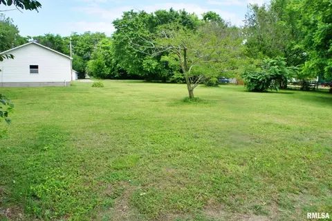 609 611 E 3rd St, Metropolis, IL 62960 photo 7