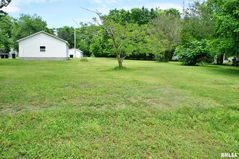 609 611 E 3rd St, Metropolis, IL 62960 photo 8
