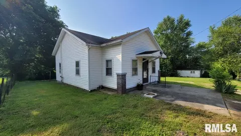 602 E High St, Anna, IL 62906 photo 6