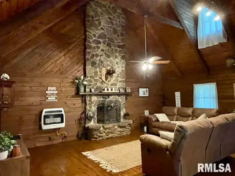3260 Turtle Point Ln, Metropolis, IL 62960 photo 7