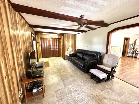 634 Sara, Centralia, IL 62801 photo 9