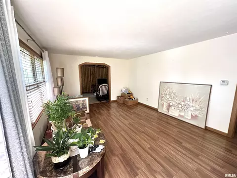 634 Sara, Centralia, IL 62801 photo 2