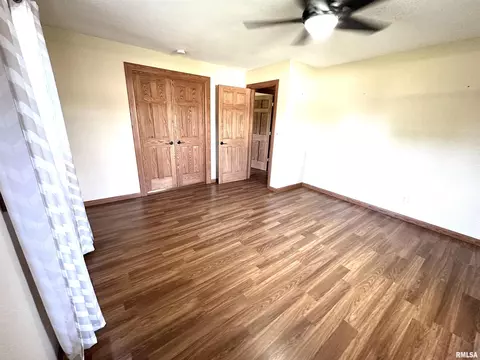 634 Sara, Centralia, IL 62801 photo 11