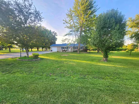 11574 E Radisson Rd, Mount Vernon, IL 62864 photo 2