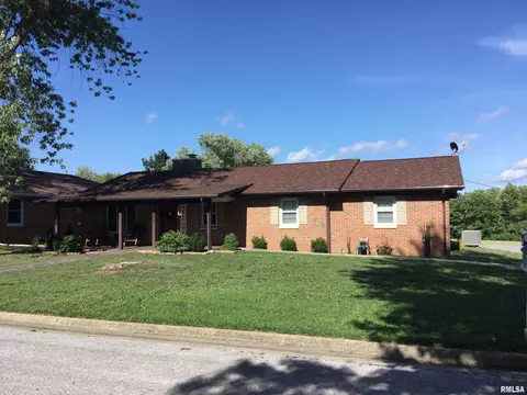102 Belcher Dr, Anna, IL 62906 photo 2