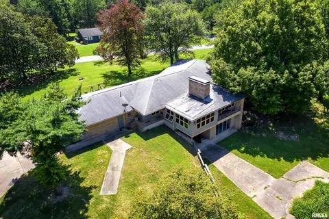 1503 Miller Dr, Herrin, IL 62948 photo 8