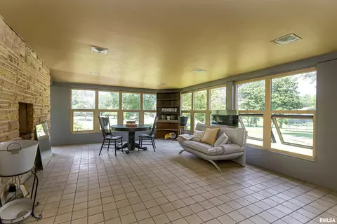 1503 Miller Dr, Herrin, IL 62948 photo 24