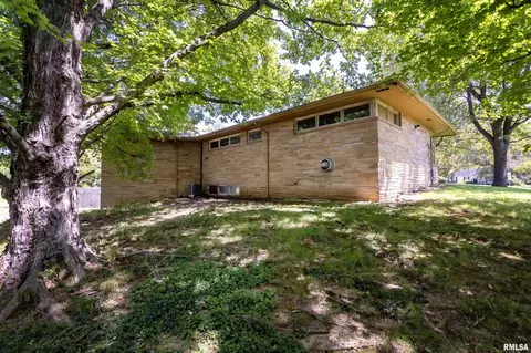 1503 Miller Dr, Herrin, IL 62948 photo 7