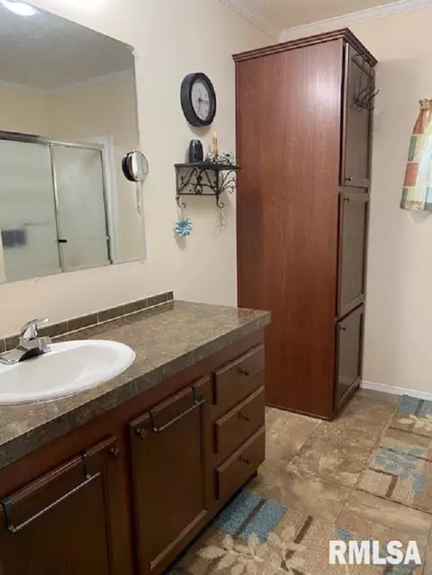 15996 E Austin Rd, Mount Vernon, IL 62864 photo 24