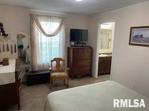 15996 E Austin Rd, Mount Vernon, IL 62864 photo 15