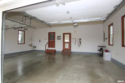 5525 Cedar Rd, Kell, IL 62853 photo 8