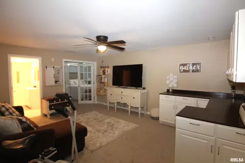 5525 Cedar Rd, Kell, IL 62853 photo 37