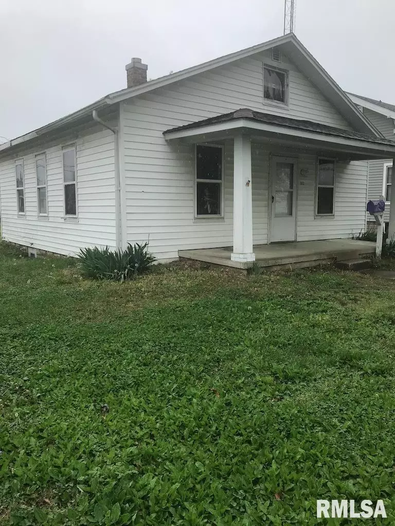 Exterior - 1912 Hortense St, Murphysboro, IL 62966 photo 3 of 5