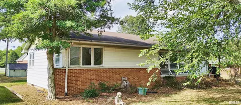 207 Baker Dr, Metropolis, IL 62960 photo 3