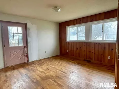 1017 E 6th St, Metropolis, IL 62960 photo 6