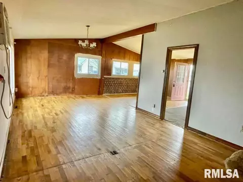 1017 E 6th St, Metropolis, IL 62960 photo 7