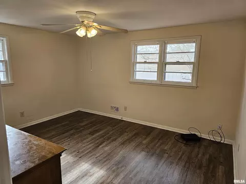 45 W Crownview, Mount Vernon, IL 62864 photo 11