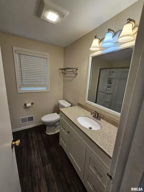 45 W Crownview, Mount Vernon, IL 62864 photo 15