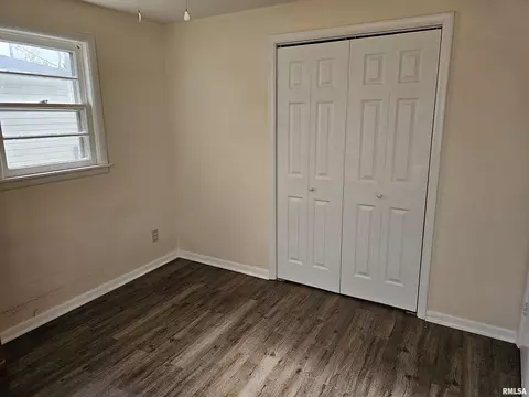 45 W Crownview, Mount Vernon, IL 62864 photo 14
