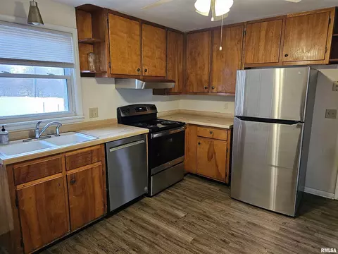 45 W Crownview, Mount Vernon, IL 62864 photo 7