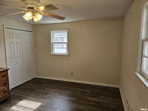 45 W Crownview, Mount Vernon, IL 62864 photo 12