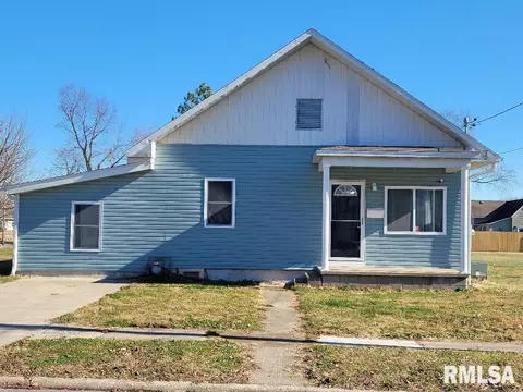 1311 Jefferson Ave, Johnston City, IL 62951