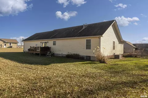 2 Holly St, Dahlgren, IL 62828 photo 21