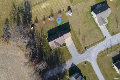 2 Holly St, Dahlgren, IL 62828 photo 24