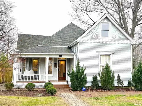 2203 Division St, Murphysboro, IL 62966