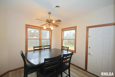 2203 Division St, Murphysboro, IL 62966 photo 12