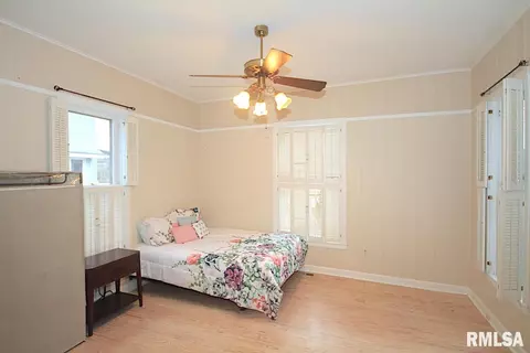 2203 Division St, Murphysboro, IL 62966 photo 8