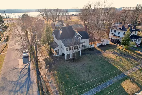 314 E 3rd St, Metropolis, IL 62960 photo 5