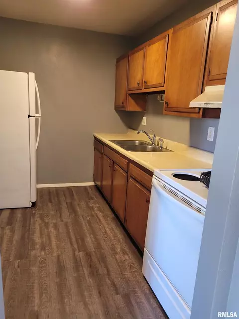 408 Main St, Mount Vernon, IL 62864 photo 10