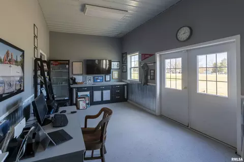 1250 Howard Rd, Marion, IL 62959 photo 86