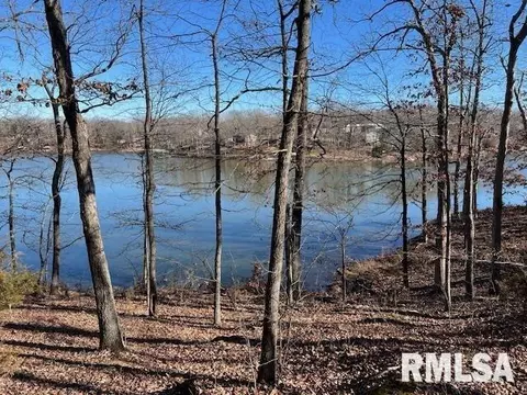 236 Eagle Ridge Lane, Goreville, IL 62939