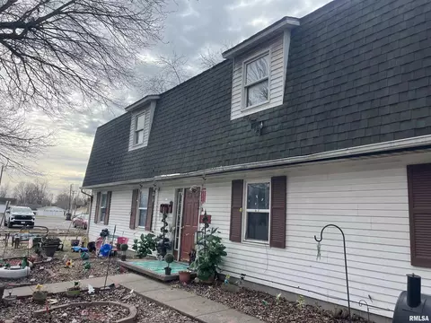 609 N 9th St, Herrin, IL 62948 photo 3