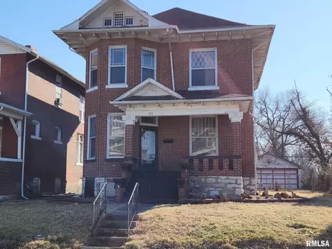 720 N 24th St, East Saint Louis, IL 62205