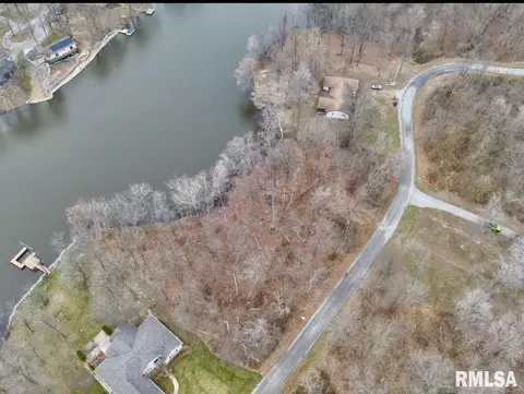 16 Moses Manor Dr, Benton, IL 62812 photo 5