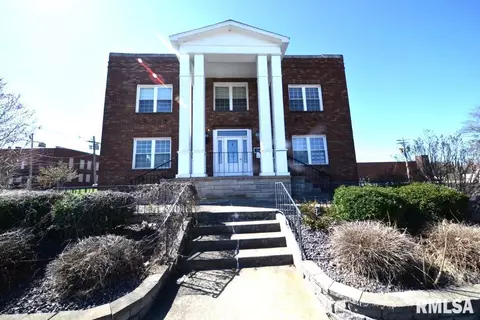 203 Unit 3 N 9th St, Mount Vernon, IL 62864
